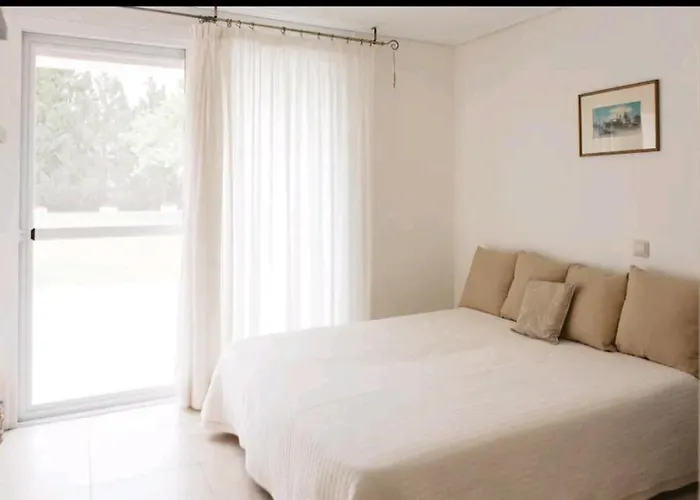 Lägenhet Chrisas Hause Kato Samikon